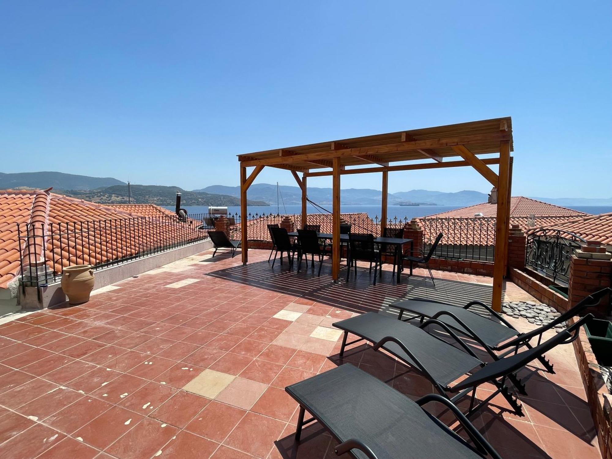 Q Apartments Molyvos Mythimna Exterior foto